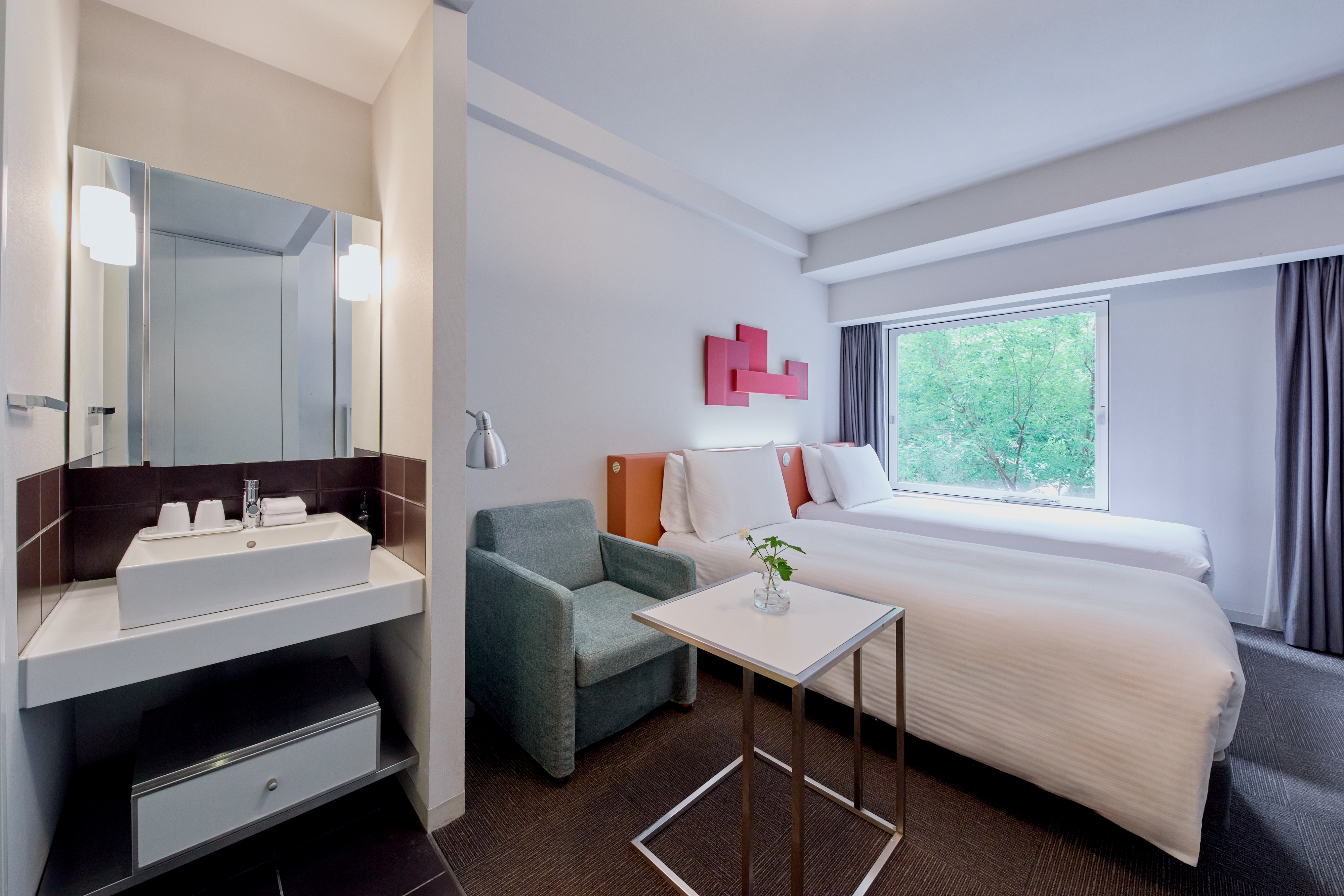 スタジオツイン