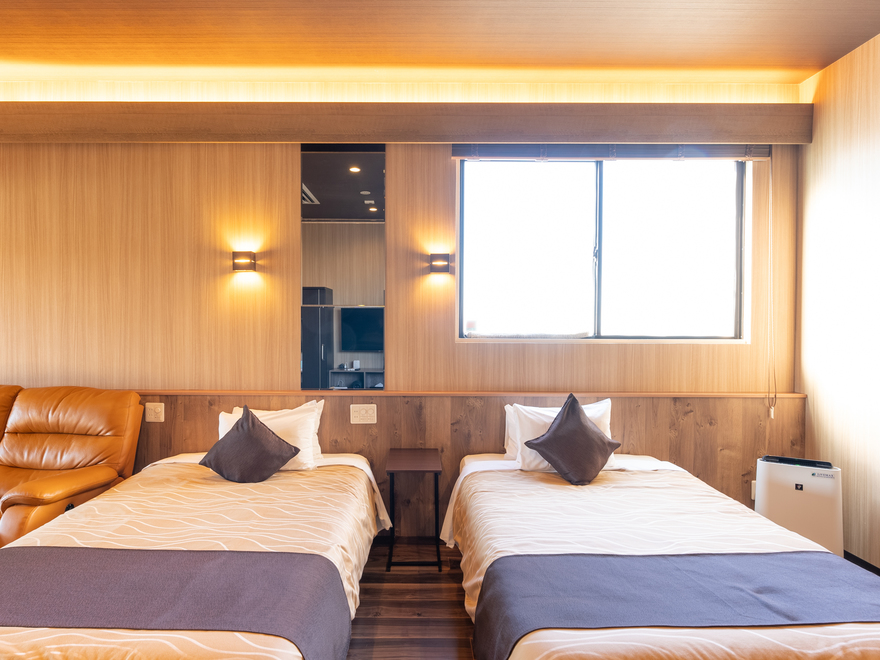  ［和モダンJrスイート和洋室］55㎡　半露天風呂《ロフト付》1階