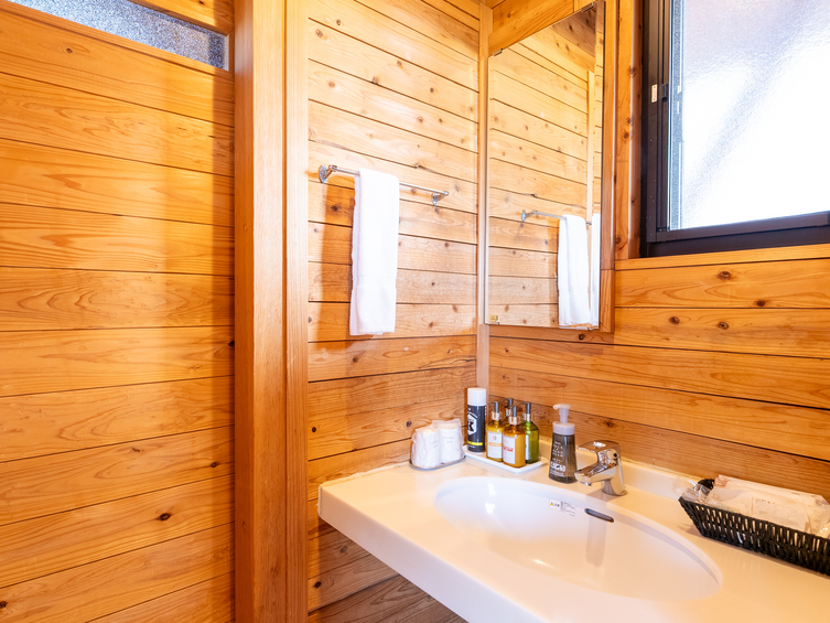 ［ペット同伴専用］２０㎡　コテージ客室　《 ロフト付き 》