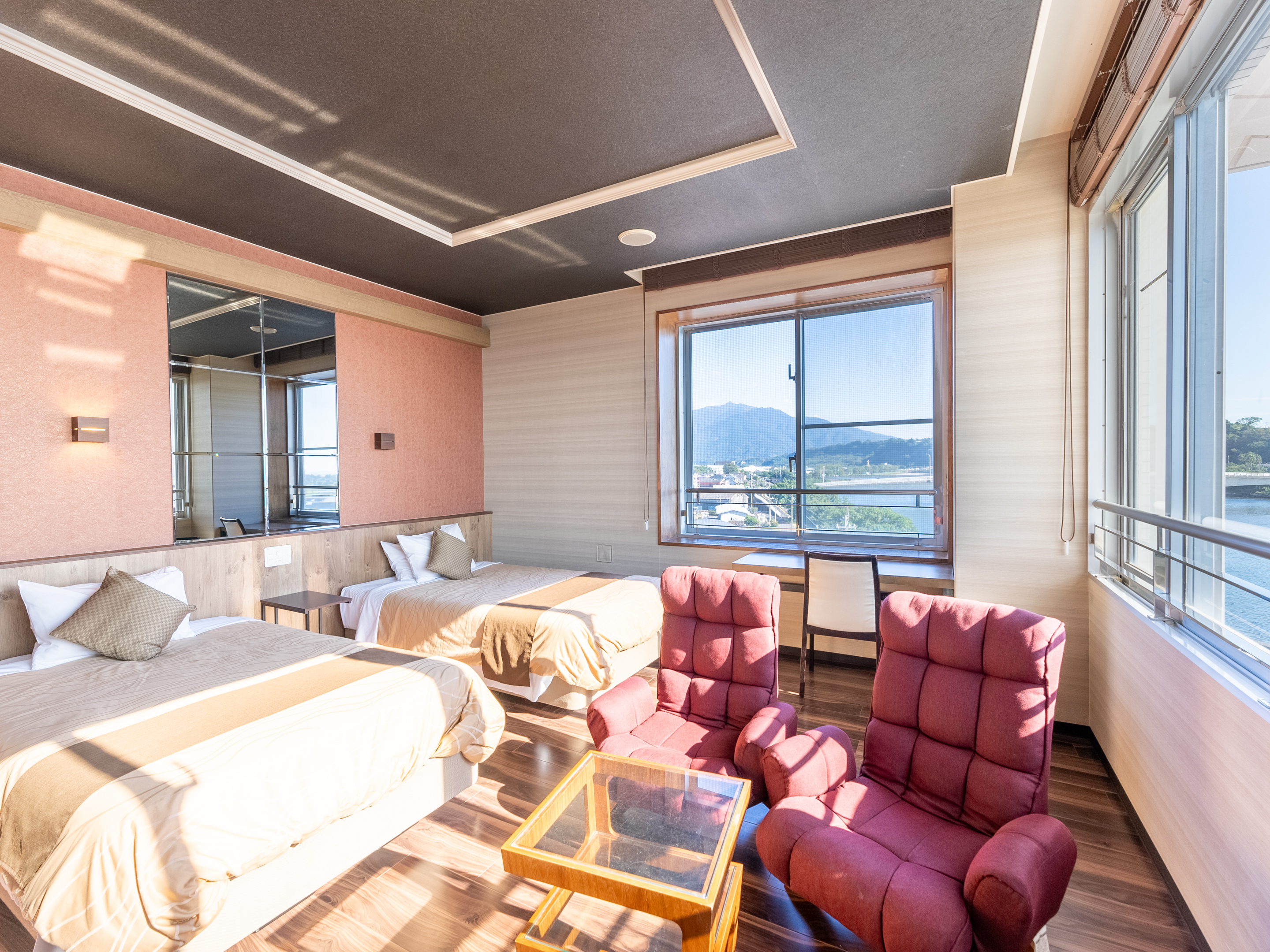 ［和モダン オーシャンスイート和洋室］65平米　温泉風呂付