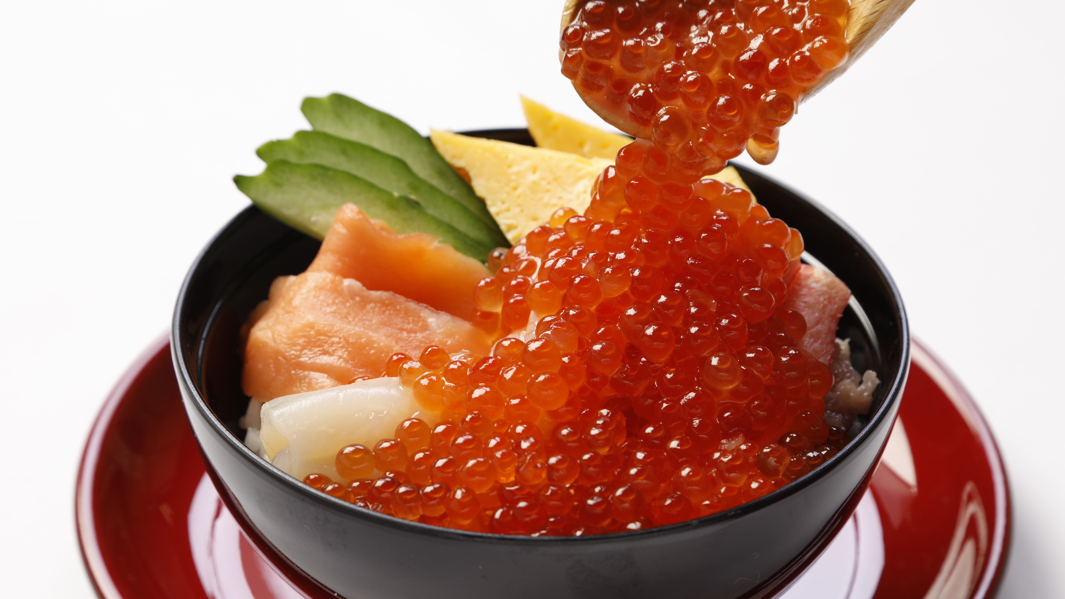 【ご朝食】ご当地メニュー（豪快海鮮丼）※一例