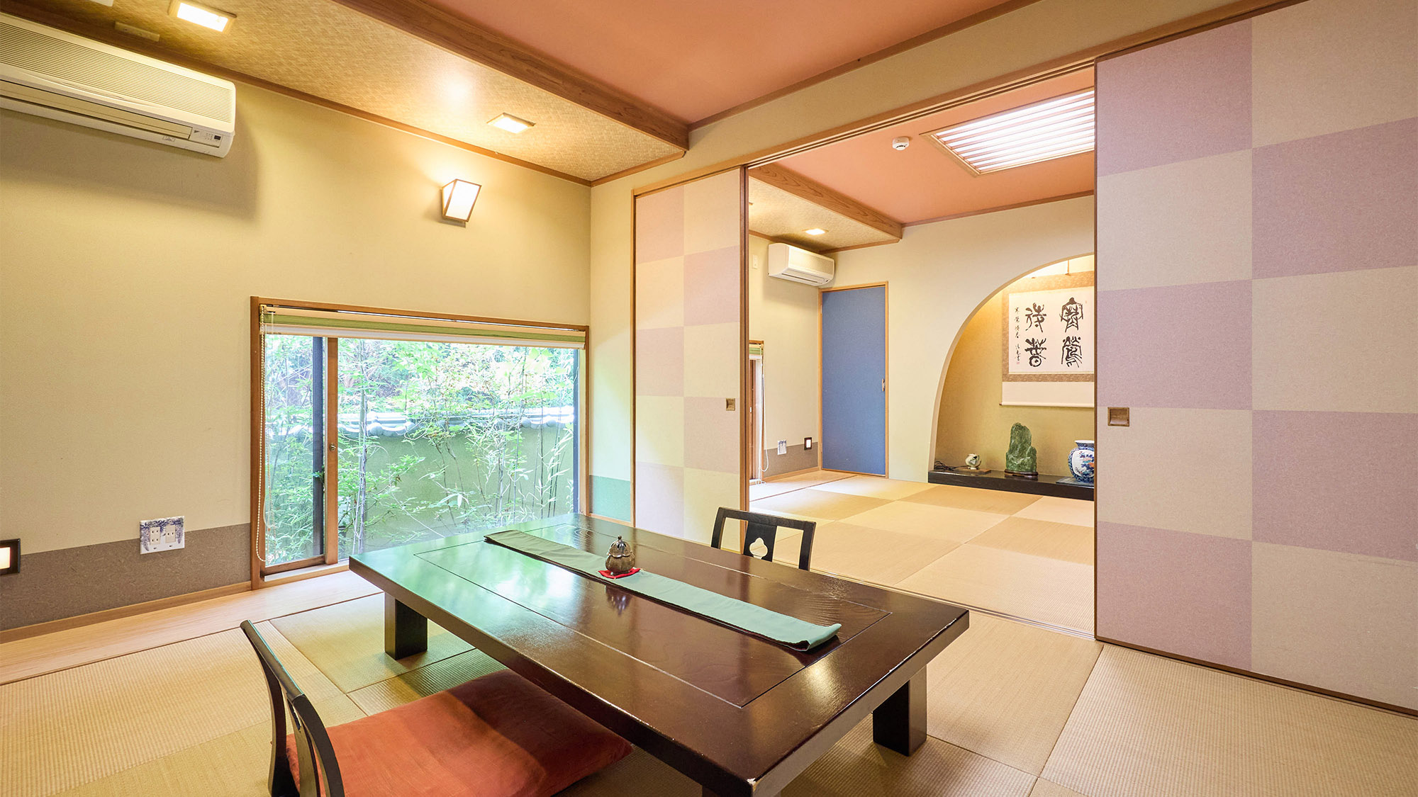 ・【離れ おくちどり】肌触りの良い畳のお部屋はおこもり旅にもぴったりです