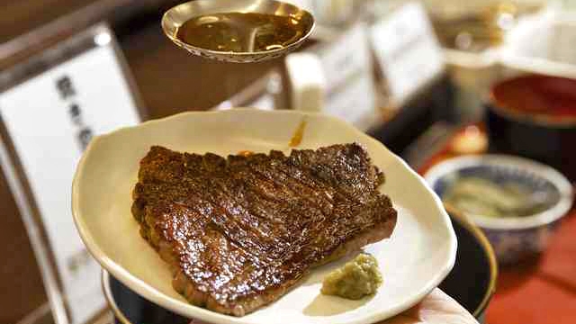 【東館・特定日限定】地酒＆クラフトビールも！ご夕食時飲み放題付「近江牛ビュッフェ」