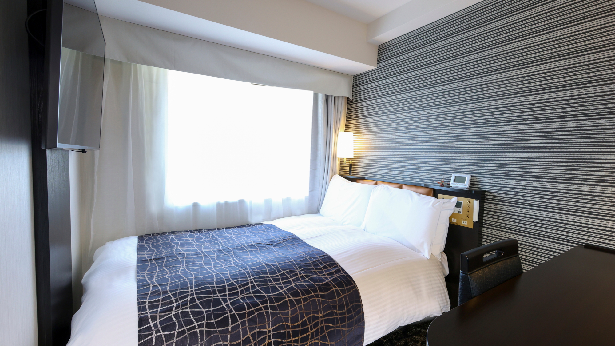 セミダブルルーム