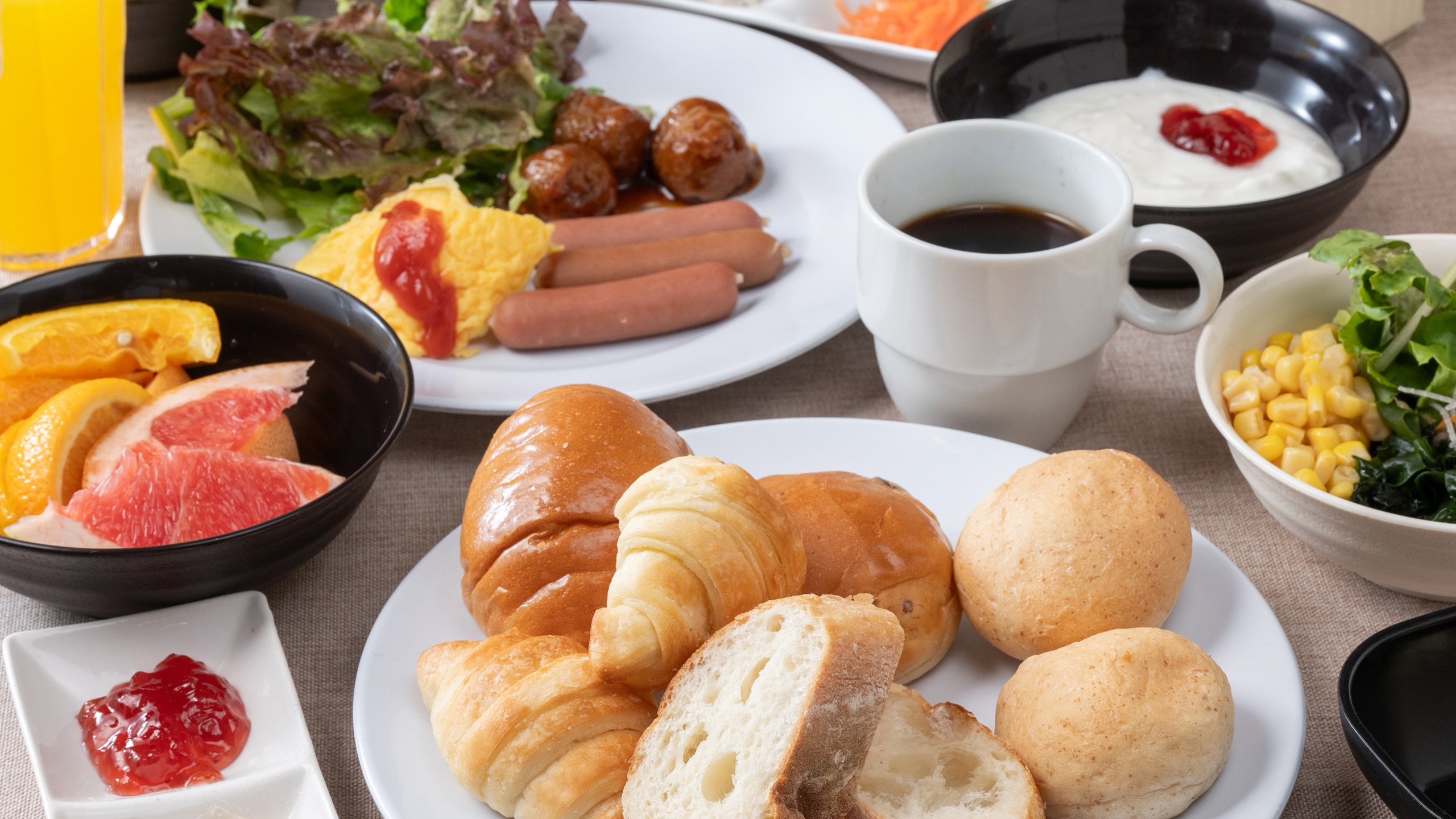 朝食ビュッフェ