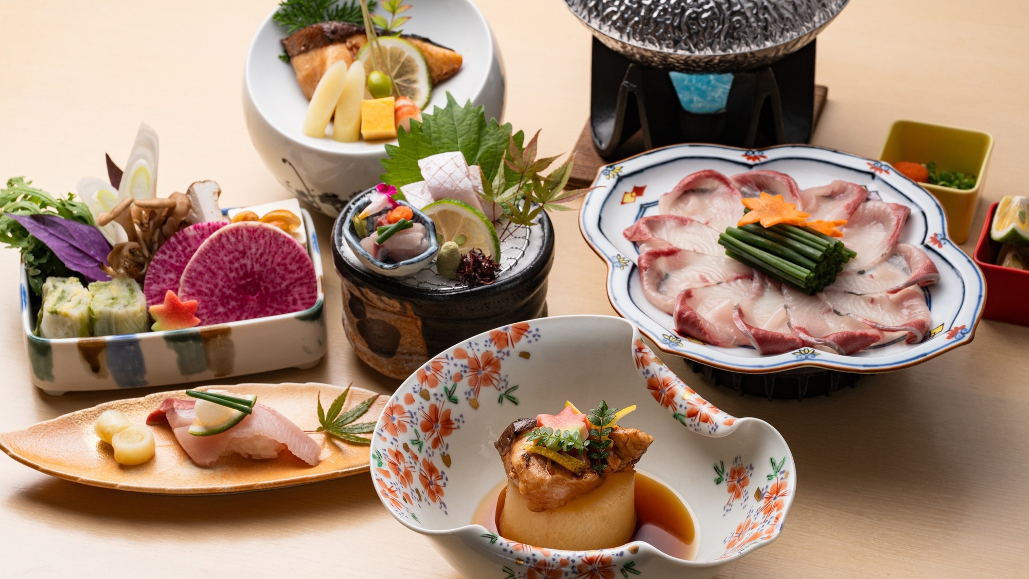 【さき楽30】【冬の味覚】ブリも蟹も！Wでうれしい冬のプレミアム　鰤会席＆ズワイガニ1杯