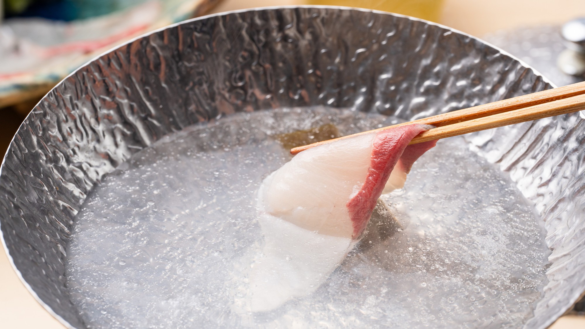 日本海の恵み・・旬魚の饗宴！のどぐろや鯛しゃぶ　新鮮なお造りを加賀の醤油で食す旬魚懐石
