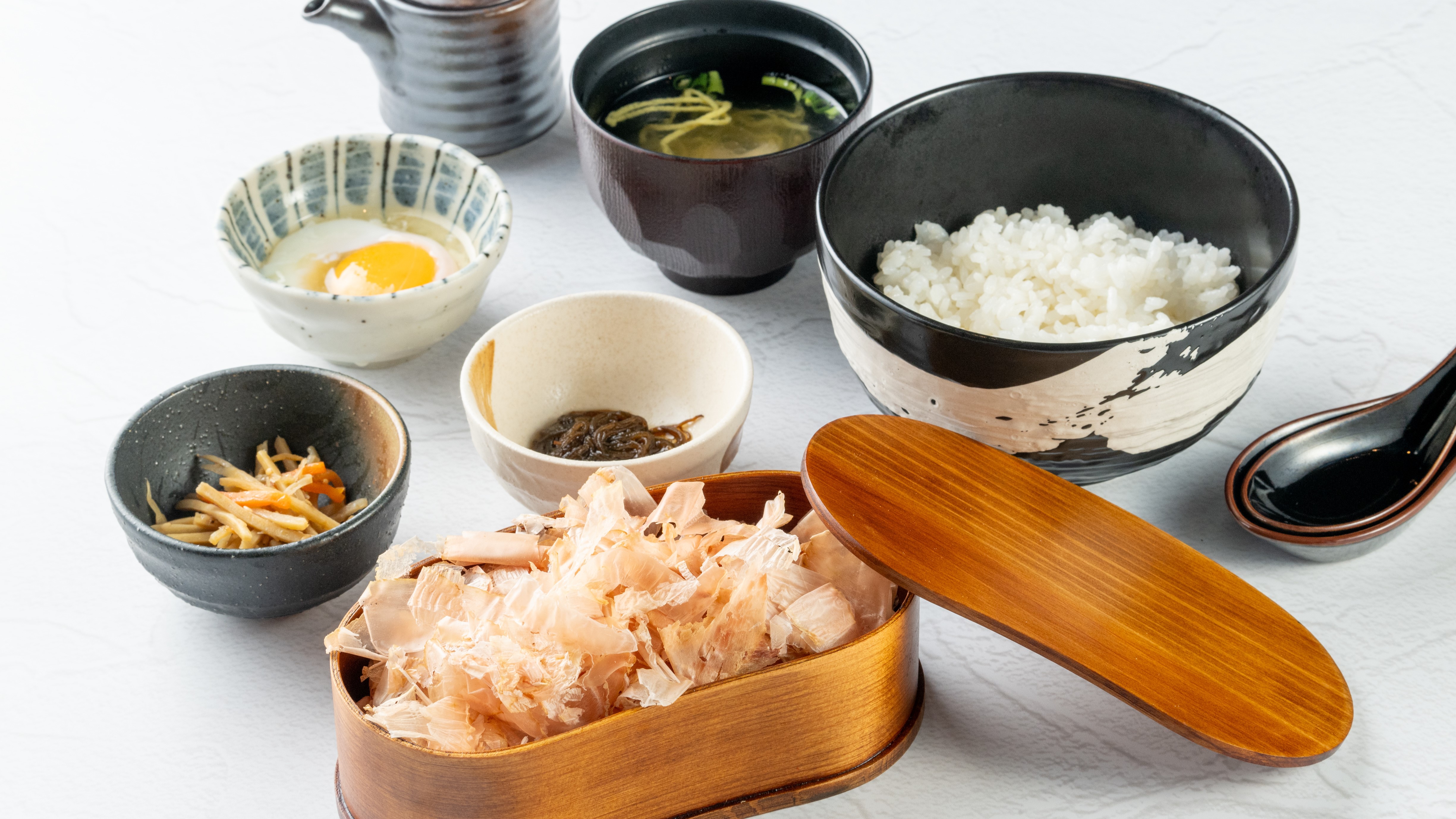 枕崎産本枯れかつお節朝食