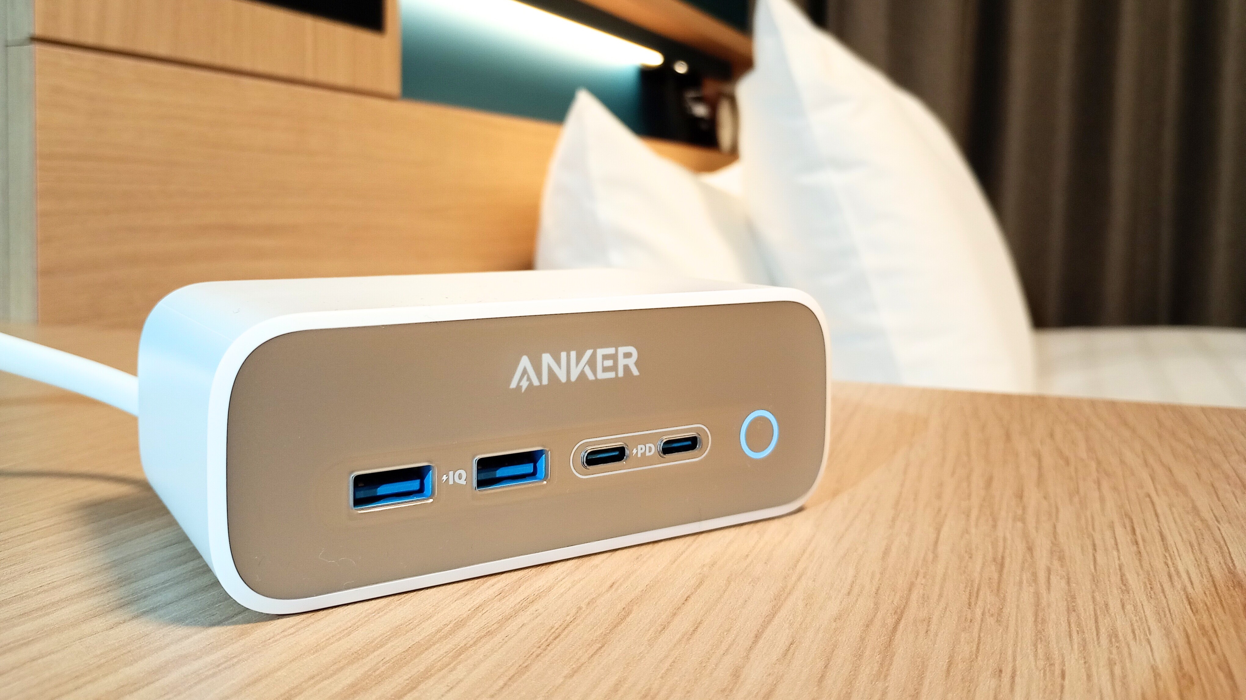 Anker525 Charging Station(ビジネスコンセプトルーム備品)