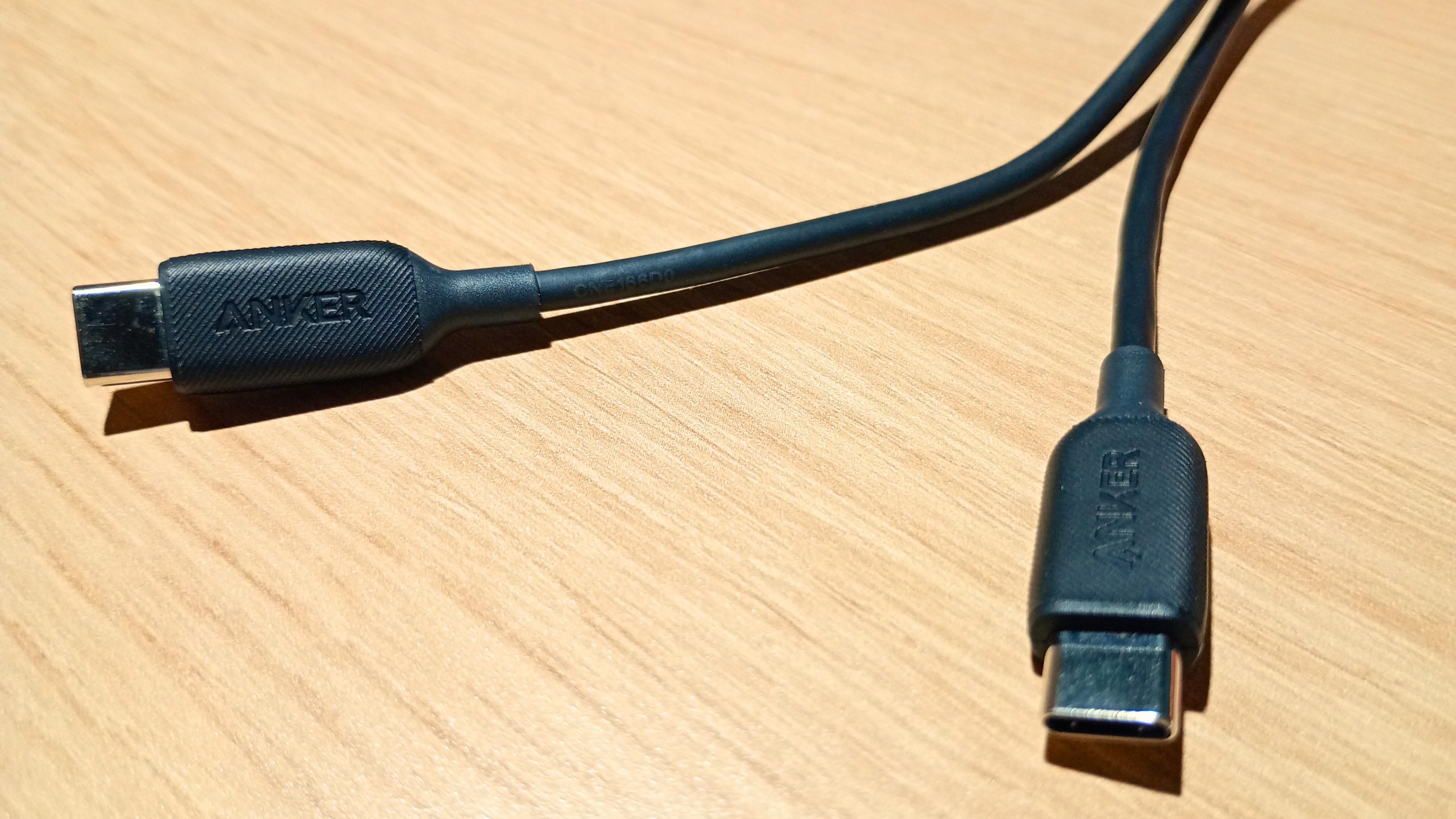 USB-C to USB-Cケーブル(ビジネスコンセプトルーム備品)