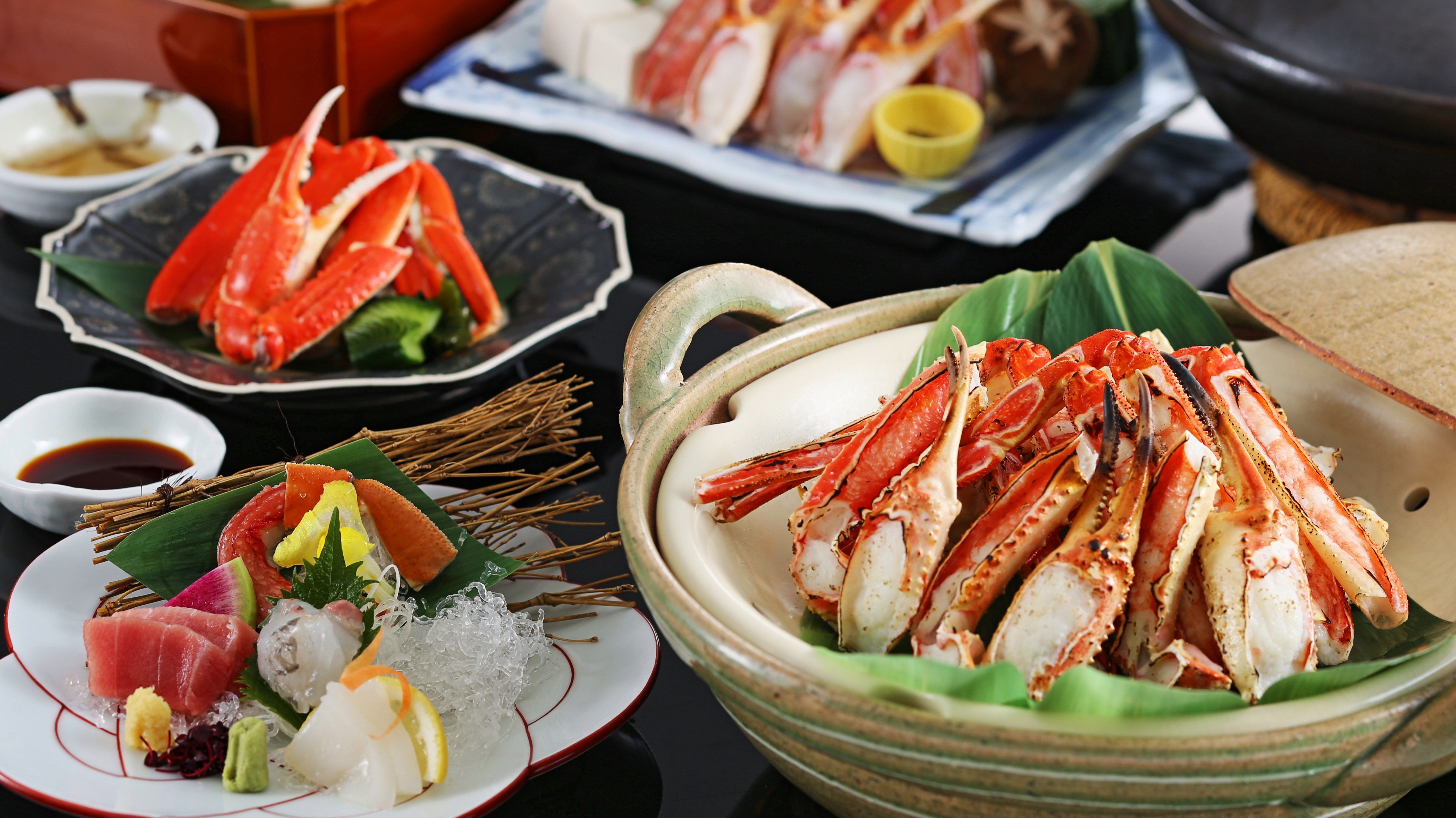 【冬　料理一例】※焼きガニとカニ鍋は3人前です。