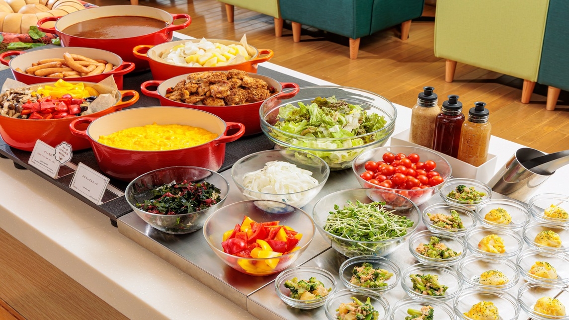 【冬旅SALE】レイトアウト11時！朝は刺身の“だし茶漬け”や神戸ポークの豚丼・豚汁など和洋楽しめる