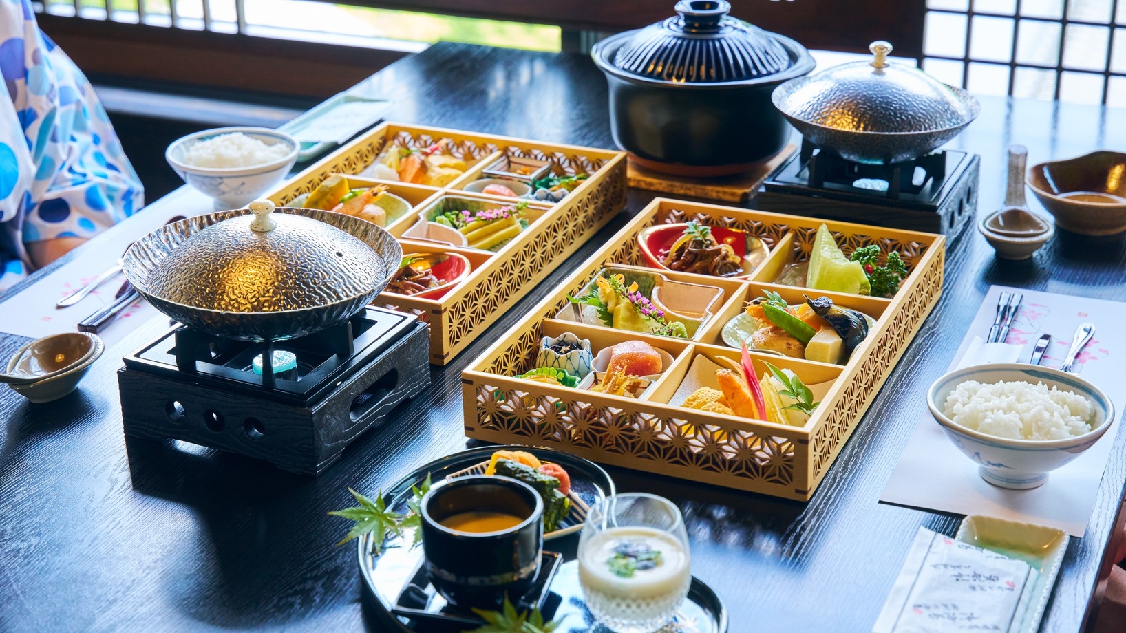 【お盆限定】２食付『肥後街道会席』熊本の郷土料理と旬の食材　お部屋で源泉かけ流し温泉を堪能！