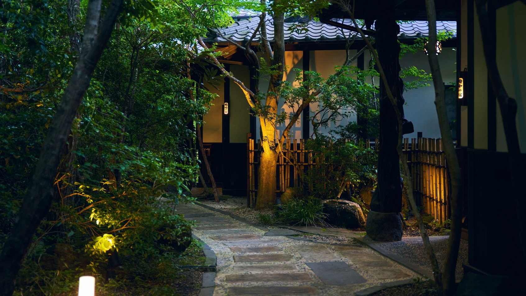 夕食のみ※朝食なし※『肥後街道会席』熊本の郷土料理と旬の食材〜源泉かけ流し温泉！　