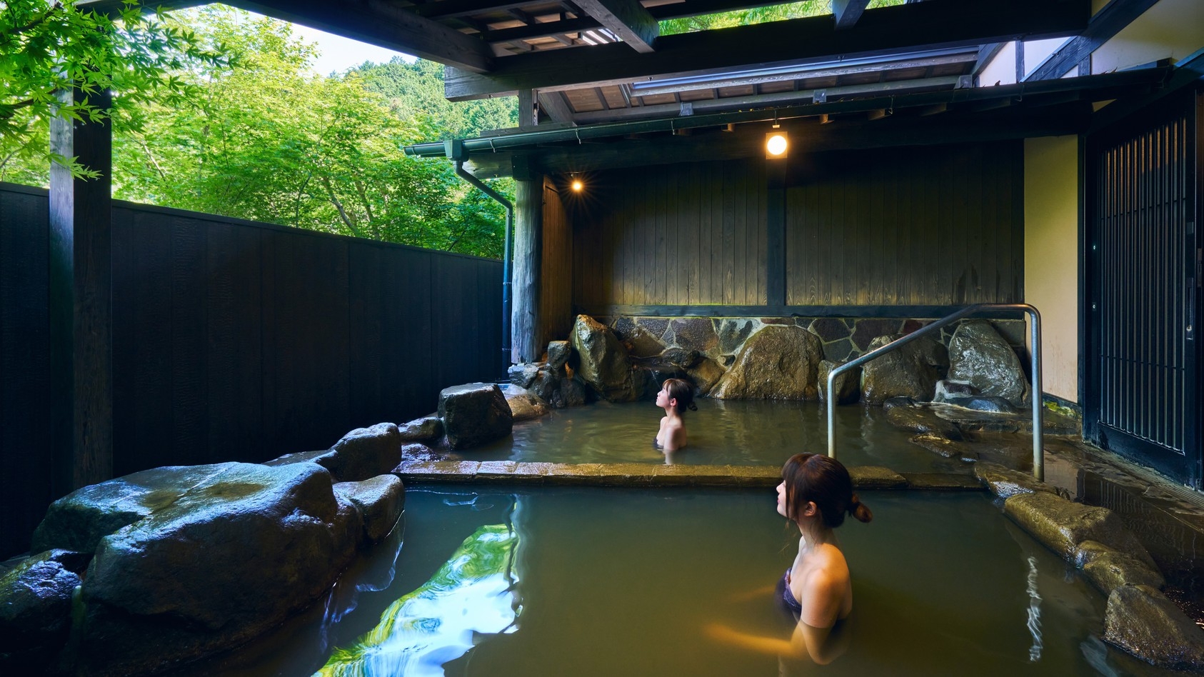 【素泊りプラン】※お食事なし〜１９時までチェックイン可能　全室離れ・源泉かけ流し温泉露天風呂付き客室
