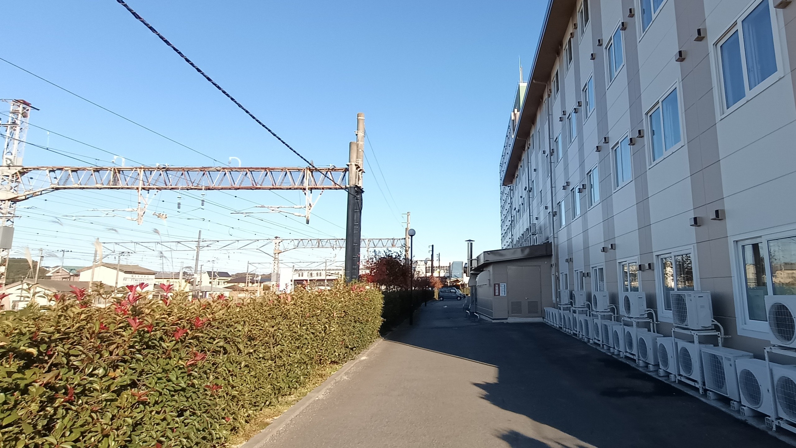 【西館客室と線路】