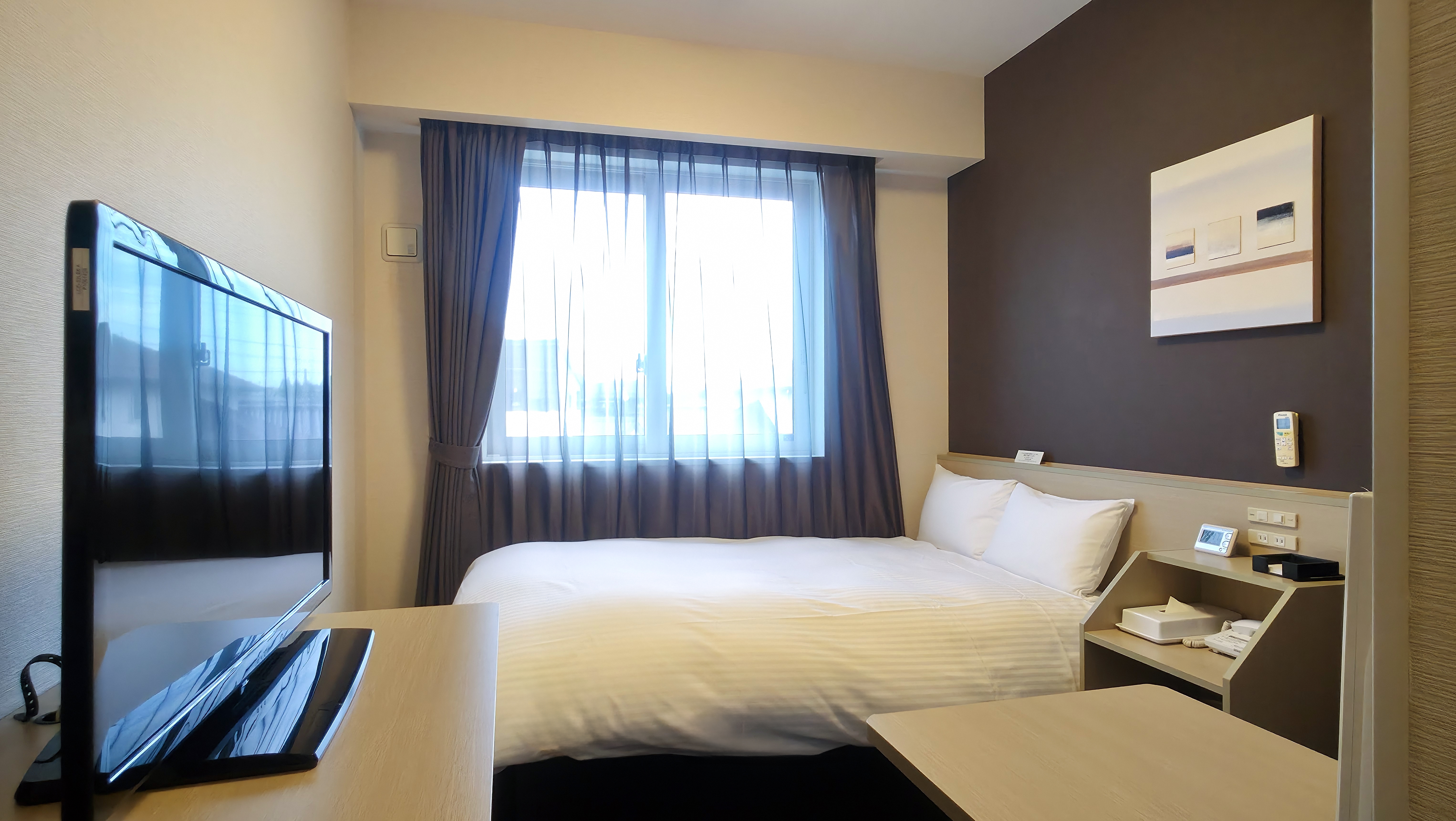 □■西館セミダブルルーム■□（バス付き）