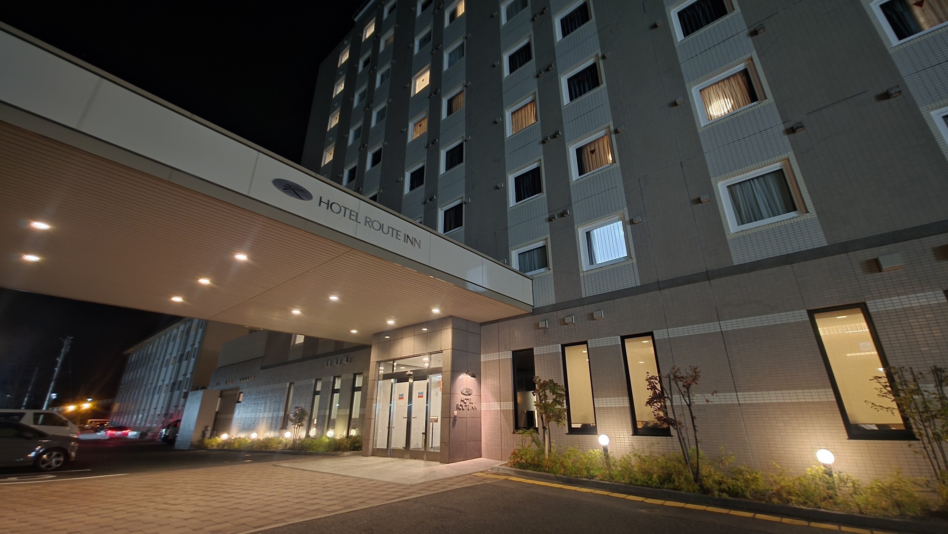 ご利用時間　15：00～26：00/5：00～10：00