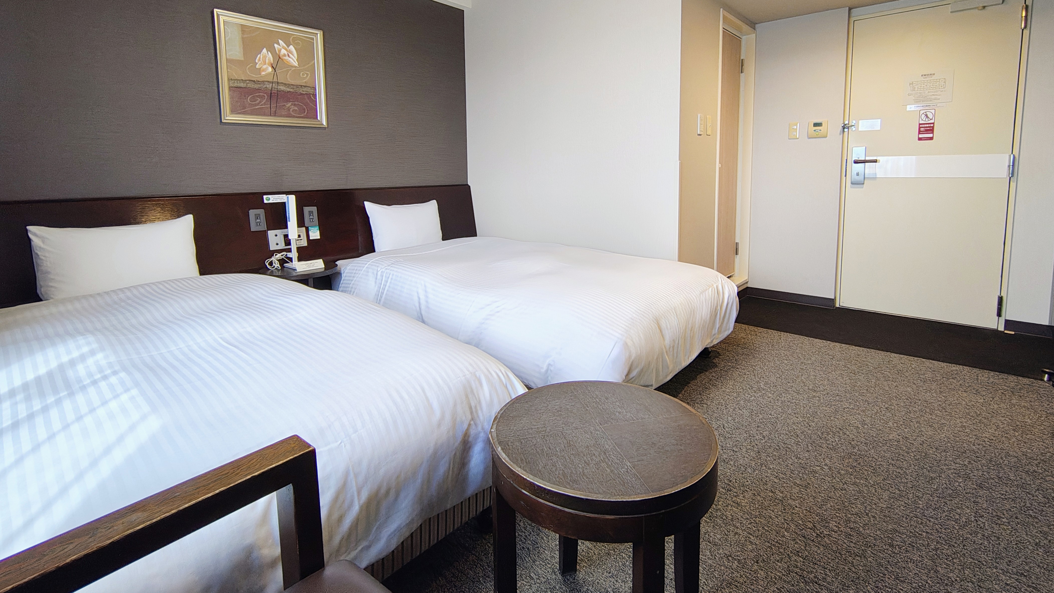 ■本館喫煙コンフォートツインルーム■