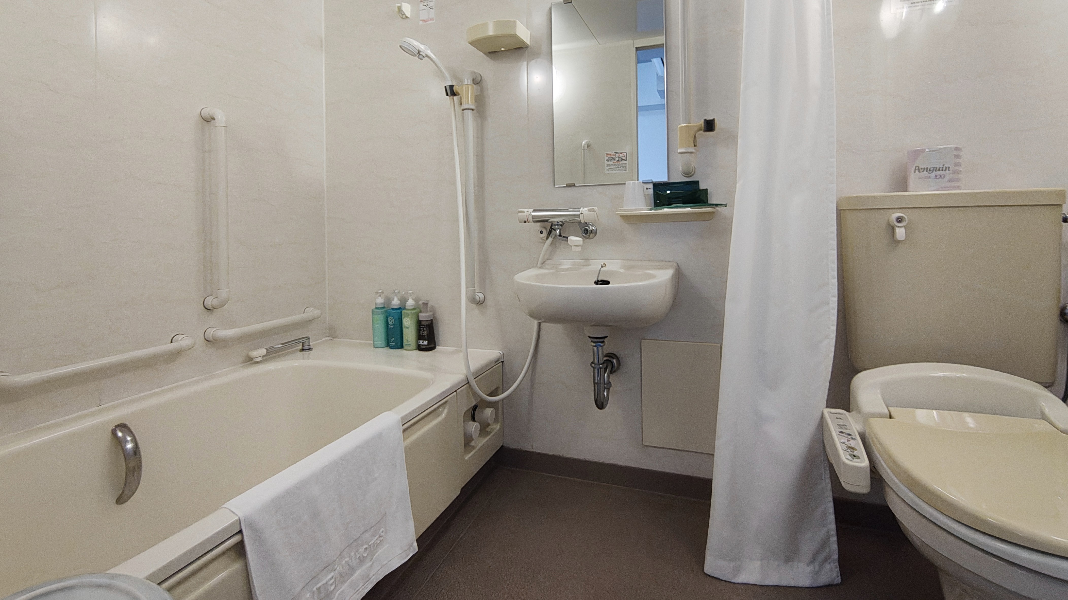 □本館バリアフリーシングルルーム□　ユニット