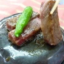＜お肉好きにおススメ＞スタンダード会席＋牛肉の石焼き付き☆貸切露天風呂が先着順で無料♪