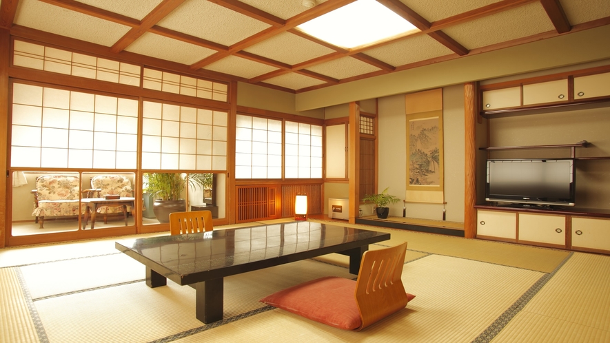 【和室１２畳】いつもよりちょっと贅沢に！ゆったりとした雰囲気の、純和風客室です。(一例)