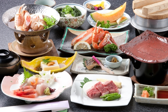 ポイント10倍対象宿★但馬牛ミニステーキ・かにの小鍋・ゆで！四季会席◆貸切風呂無料特典！外湯入り放題