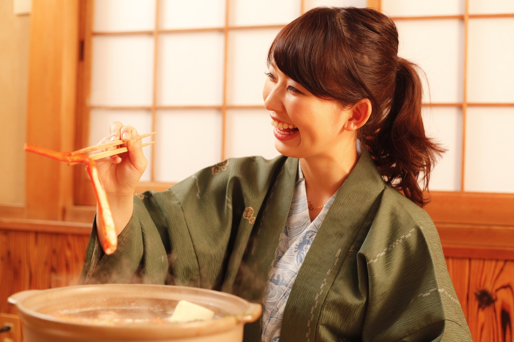 【秋P】お腹いっぱいカニを食べたい方へ☆香住・春と秋の味覚☆「香住ガニ３ばい付フルコース」プラン