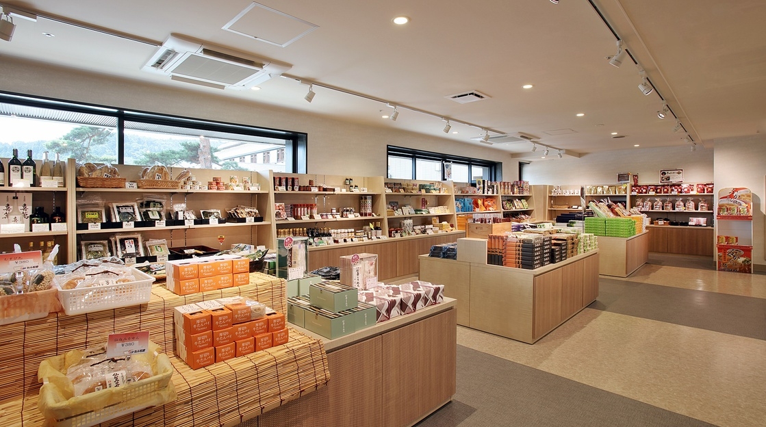 【夏季限定】松島遊覧船or館内利用券が選べる特典付！品数豊富なワールドツアー♪和洋中バイキング