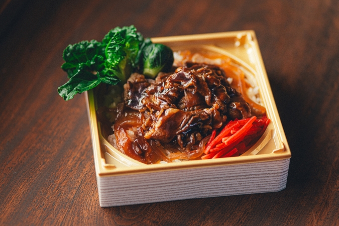 【選べるぐら丼】掛川グランドホテル自慢のお弁当をご用意♪　【１泊２食】