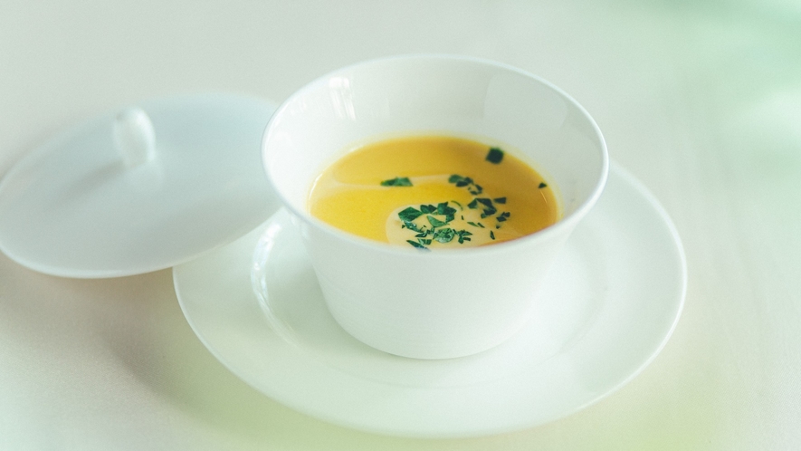 季節野菜のスープ