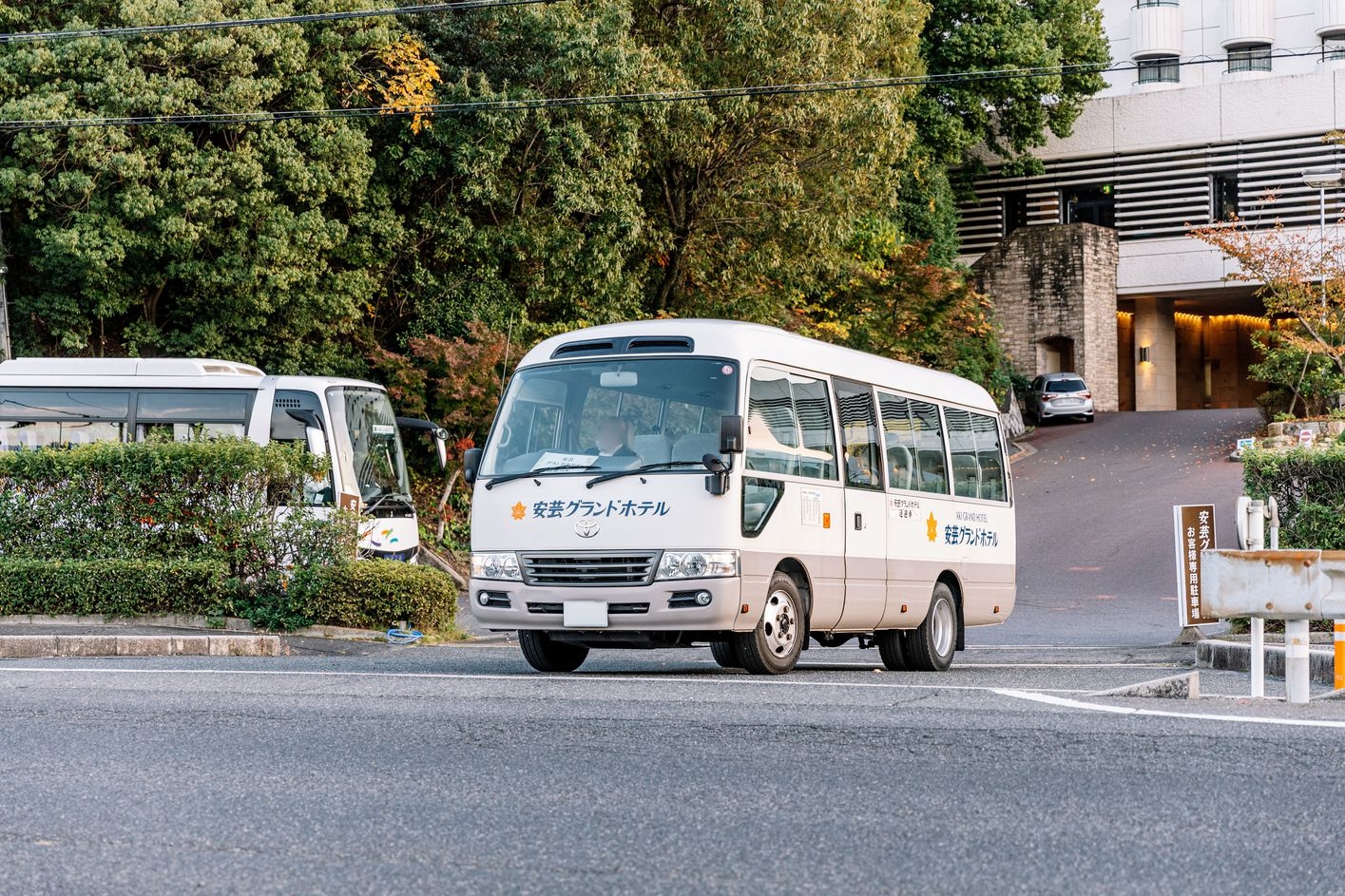 【スタンダードプラン】洋食コース「スタンダードディナー」のご夕食 天然温泉大浴場 駐車場無料！