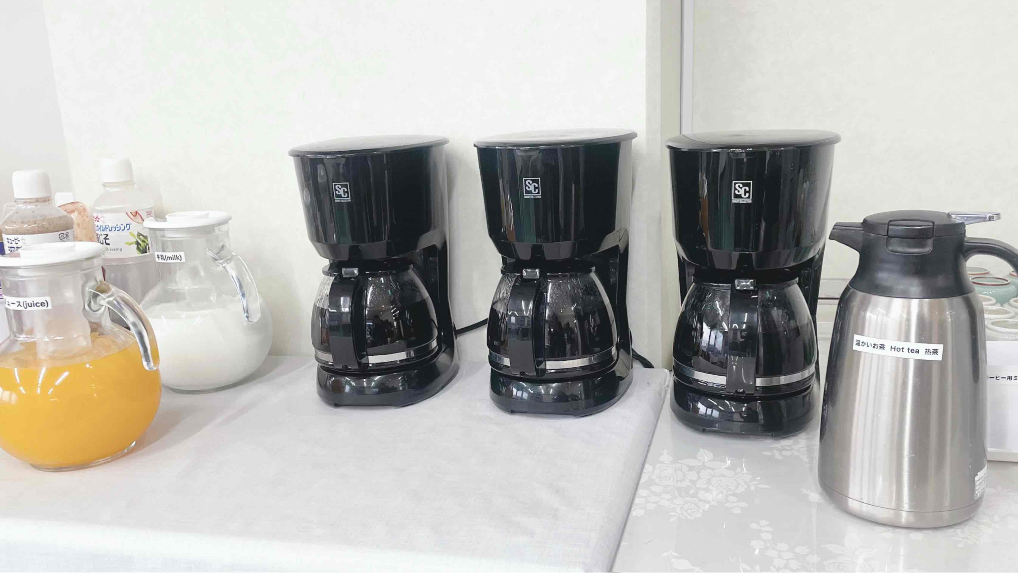 コーヒー・お茶・ジュース・牛乳など