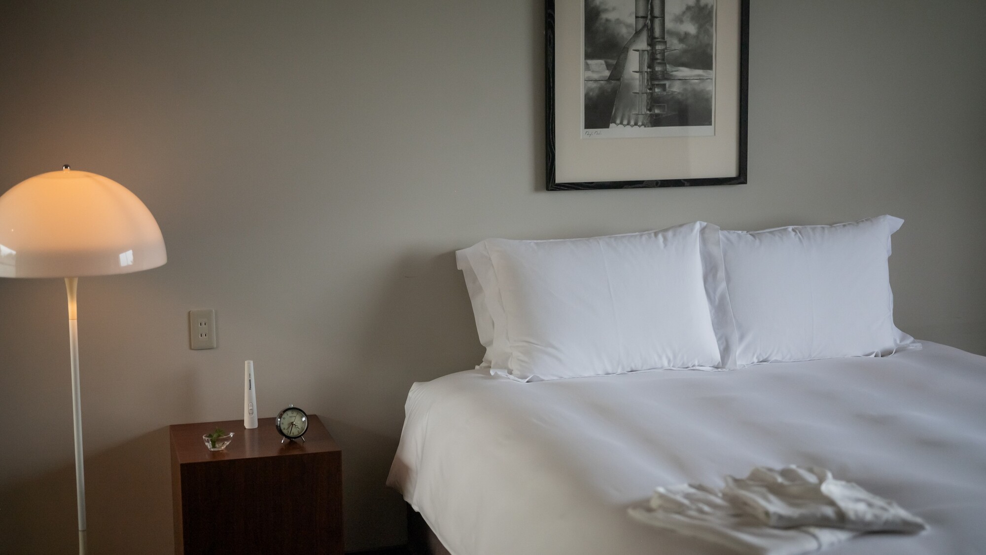 別館ダブル2F寝室