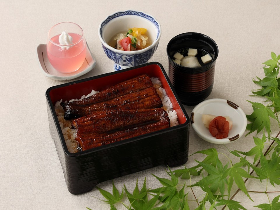 夕食は贅沢にうなぎ一尾まるごと使用！★【浜名湖産うな重】2食付プラン