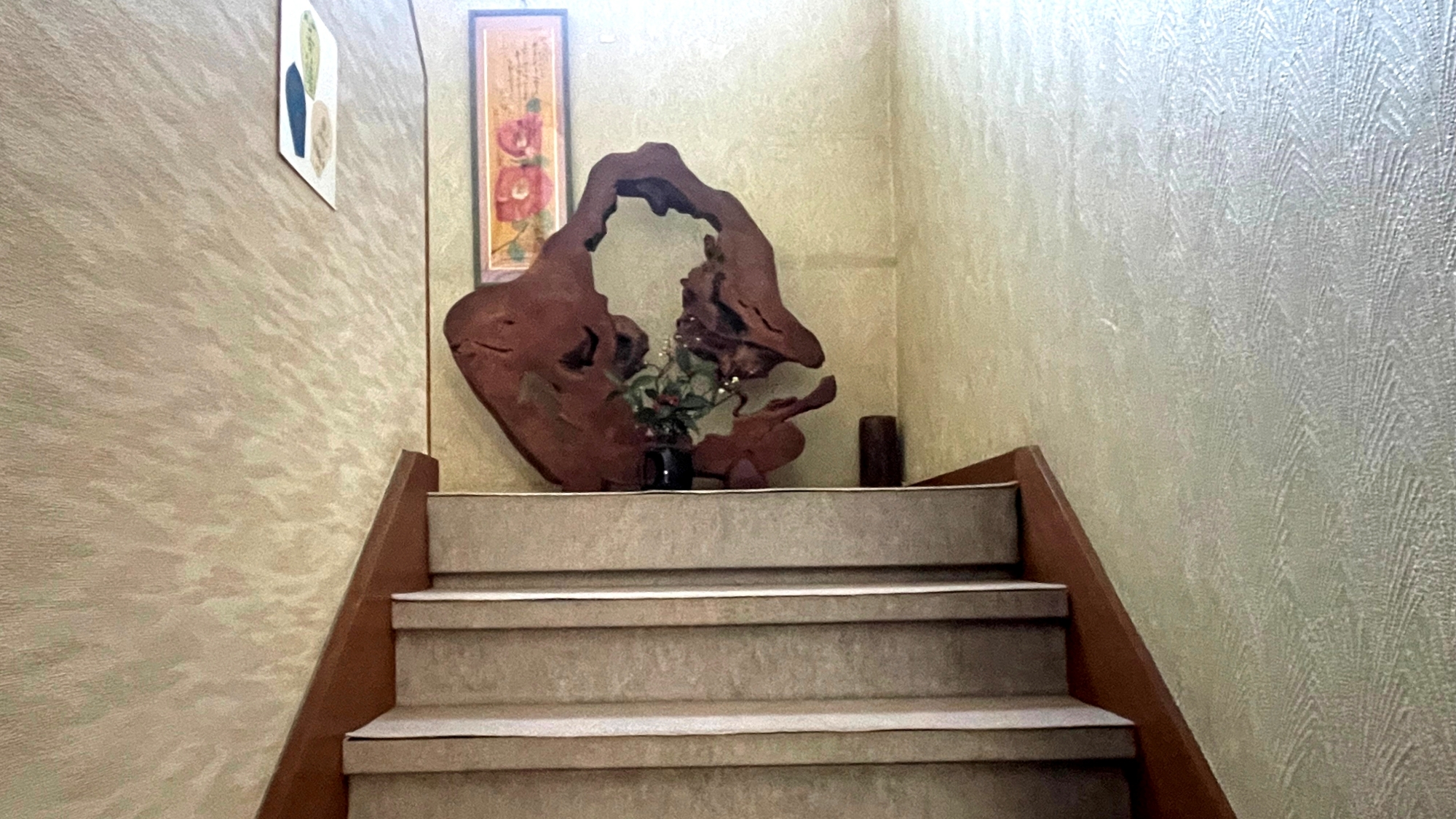 *【館内】階段のみとなります