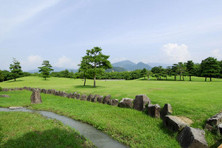 八幡原史跡公園