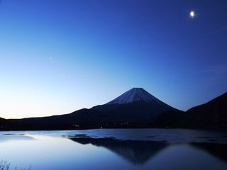 河口湖の逆さ富士〜冬〜