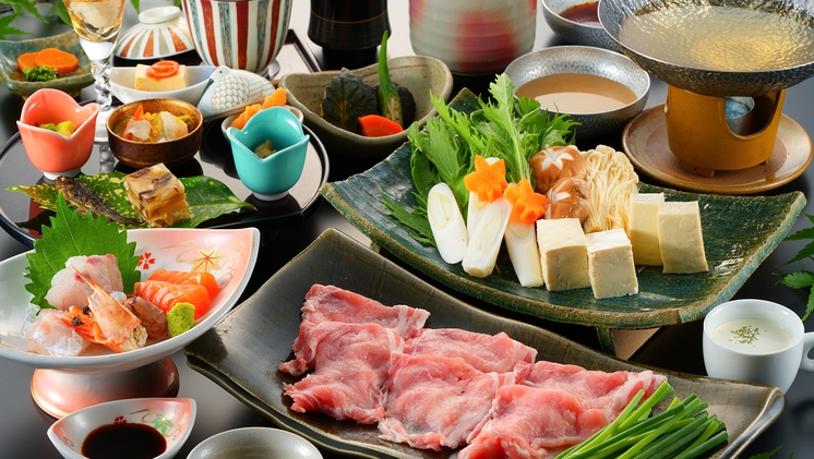 【地元の旬を味わう】ブランド豚〝錦雲豚〟の出汁しゃぶ御膳★貸切風呂無料★2食付き