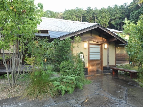 【期間限定】 《本日は温泉日和》 露天・サウナで整い 彩り夕食を愉しむ 二食付きプラン