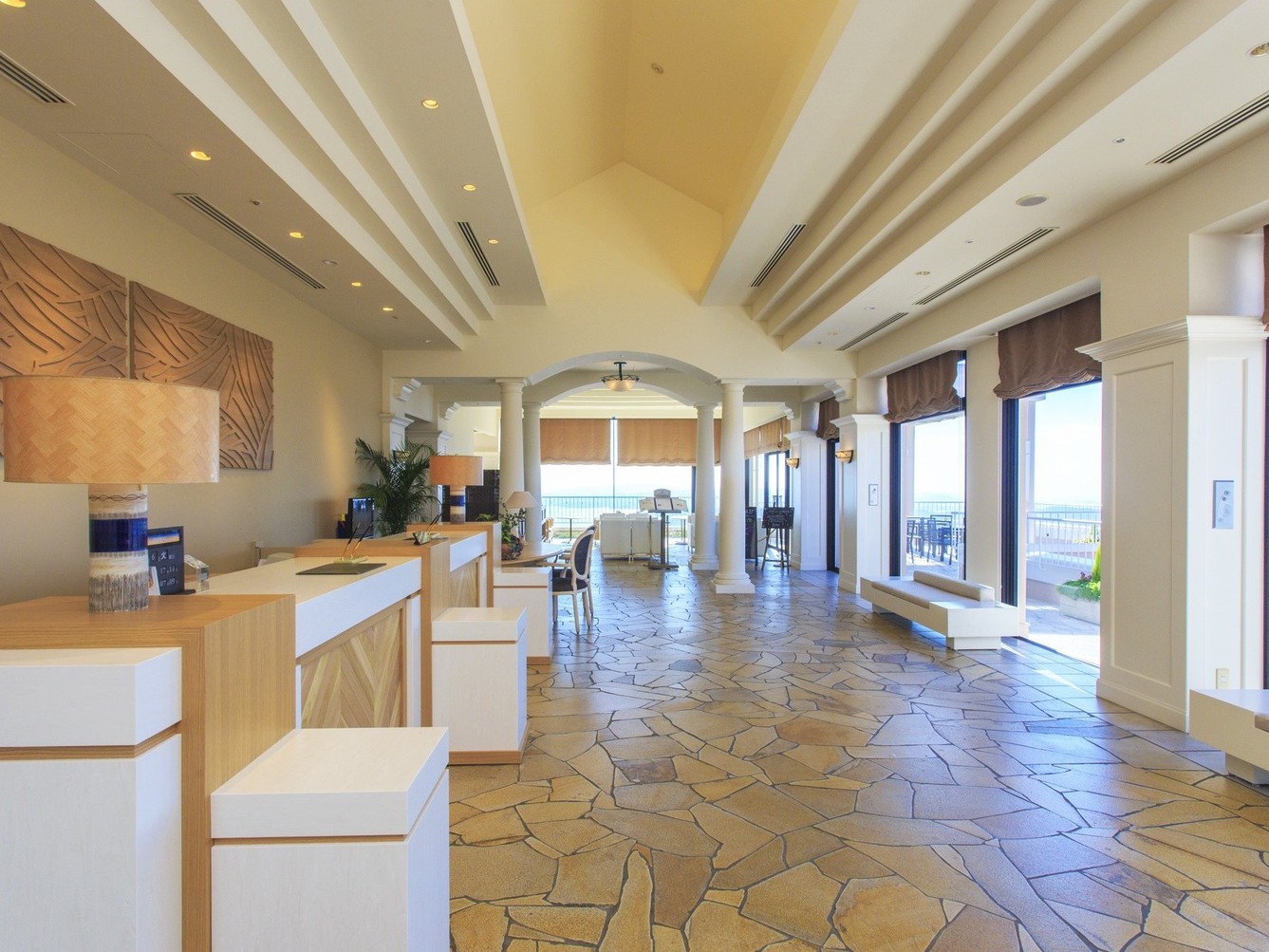 フロントロビー