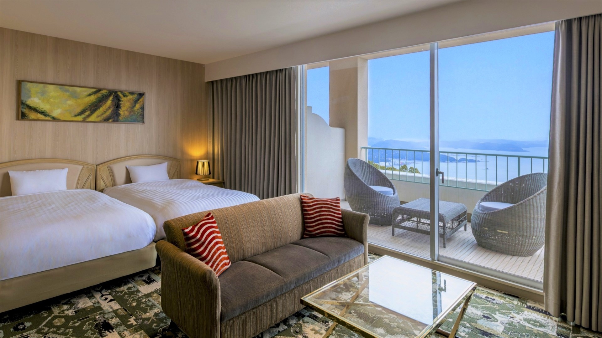 【デラックスツイン以上限定】ワンランク上の至福のひととき♪広々ゆったりステイ（朝食付プラン）