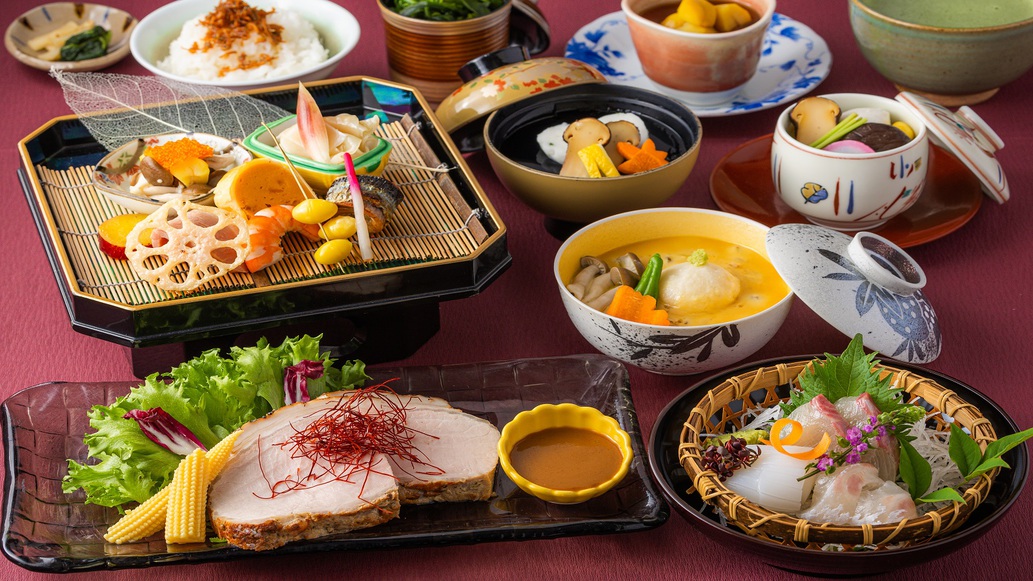 【九十九島と季節の料理を堪能】四季を彩る和食会席（2食付プラン）