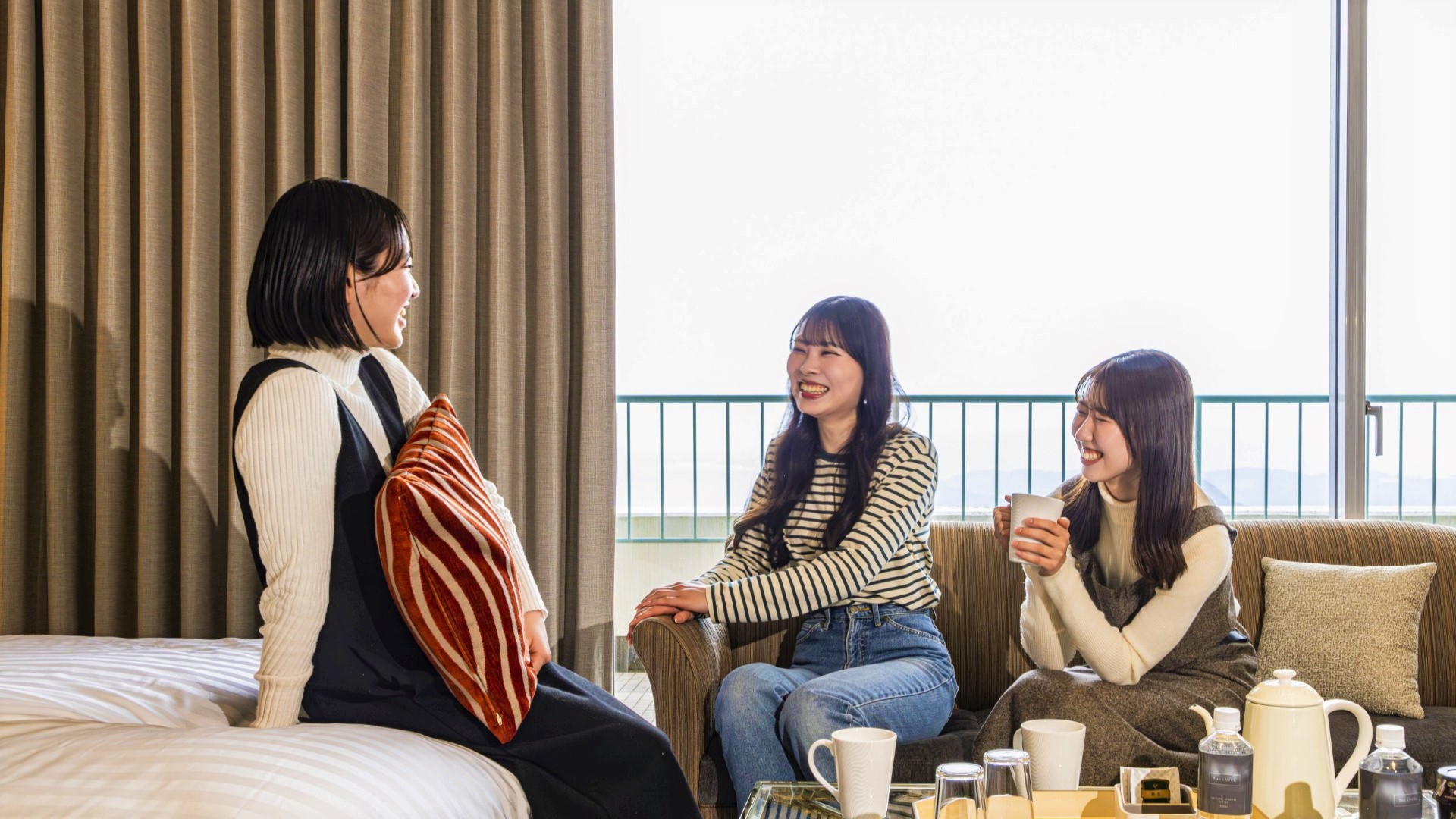 広々とした客室で楽しく快適なひとときを