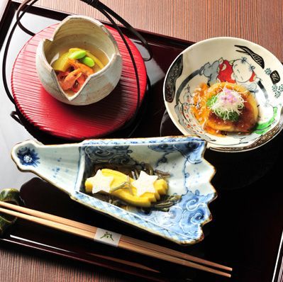 旬菜小鉢(先付)一例