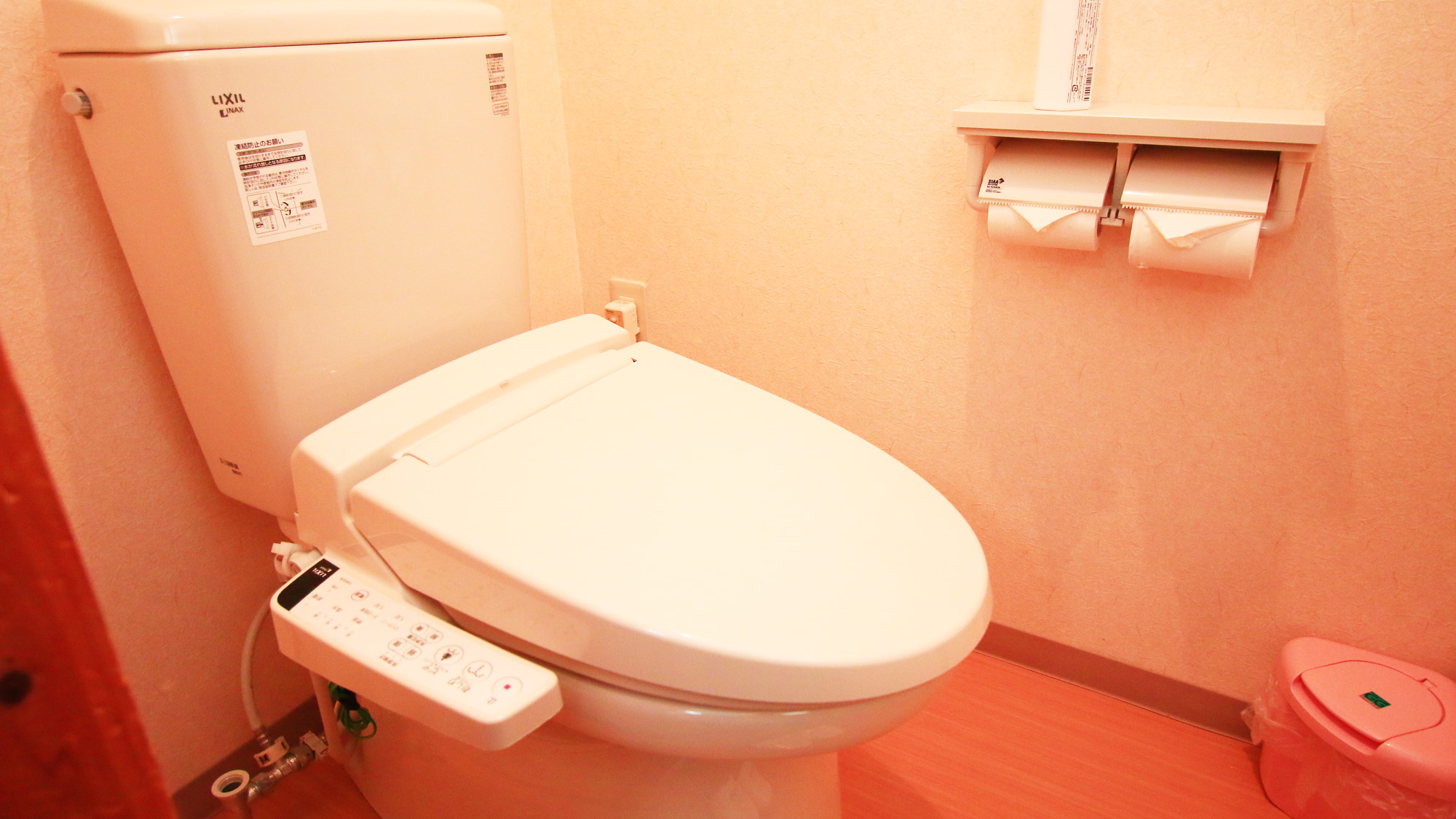 部屋_8畳間