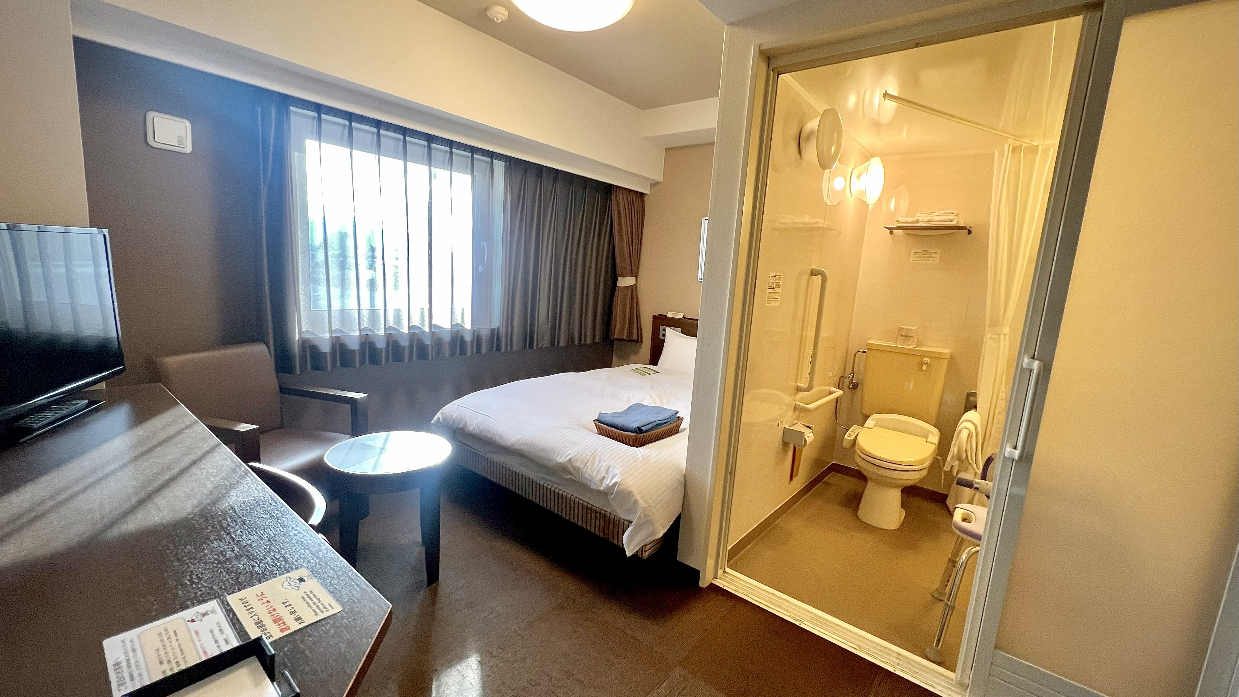 【客室】バリアフリールーム