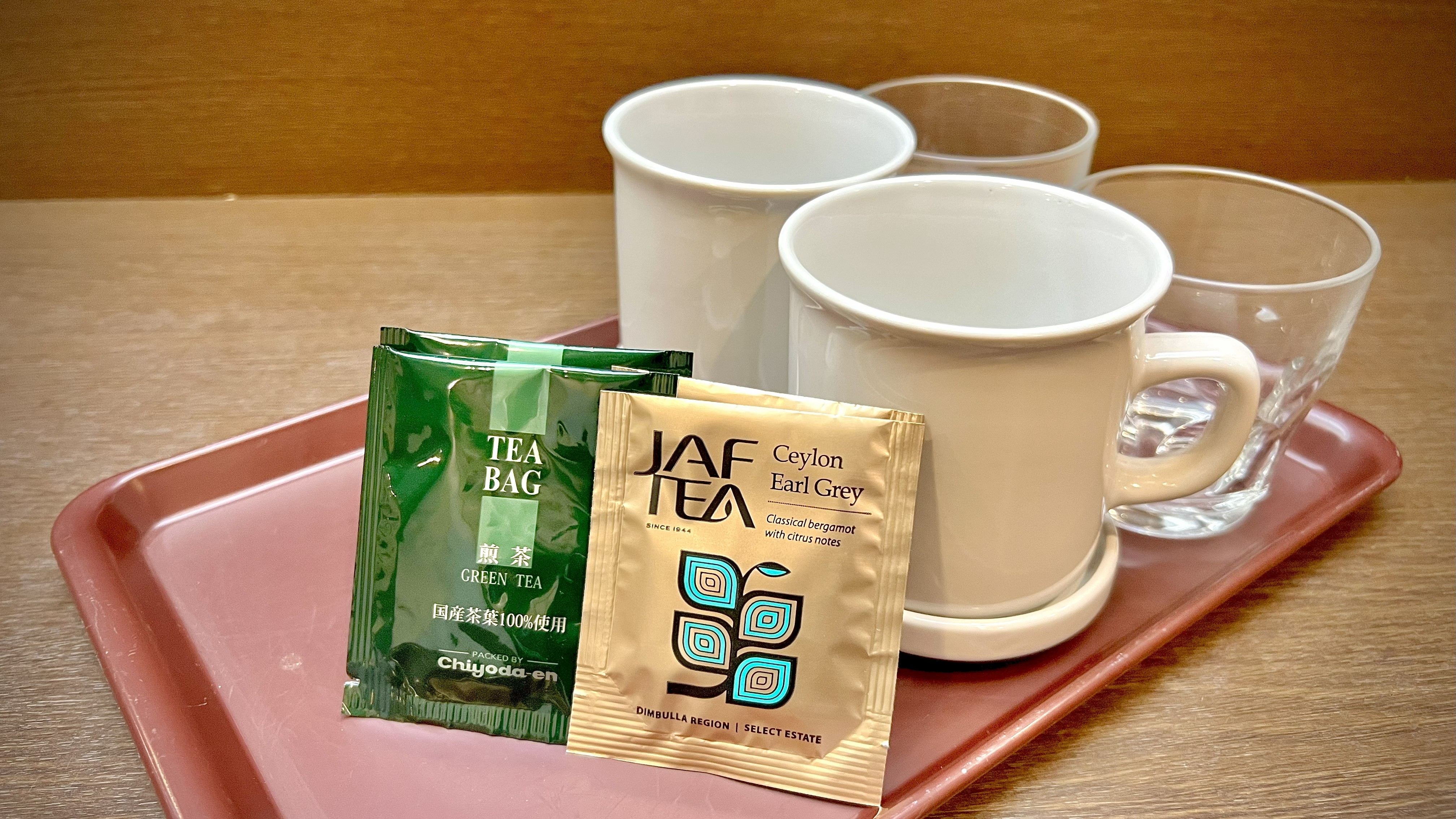 【客室備品】グラス/コップ/煎茶&紅茶セット
