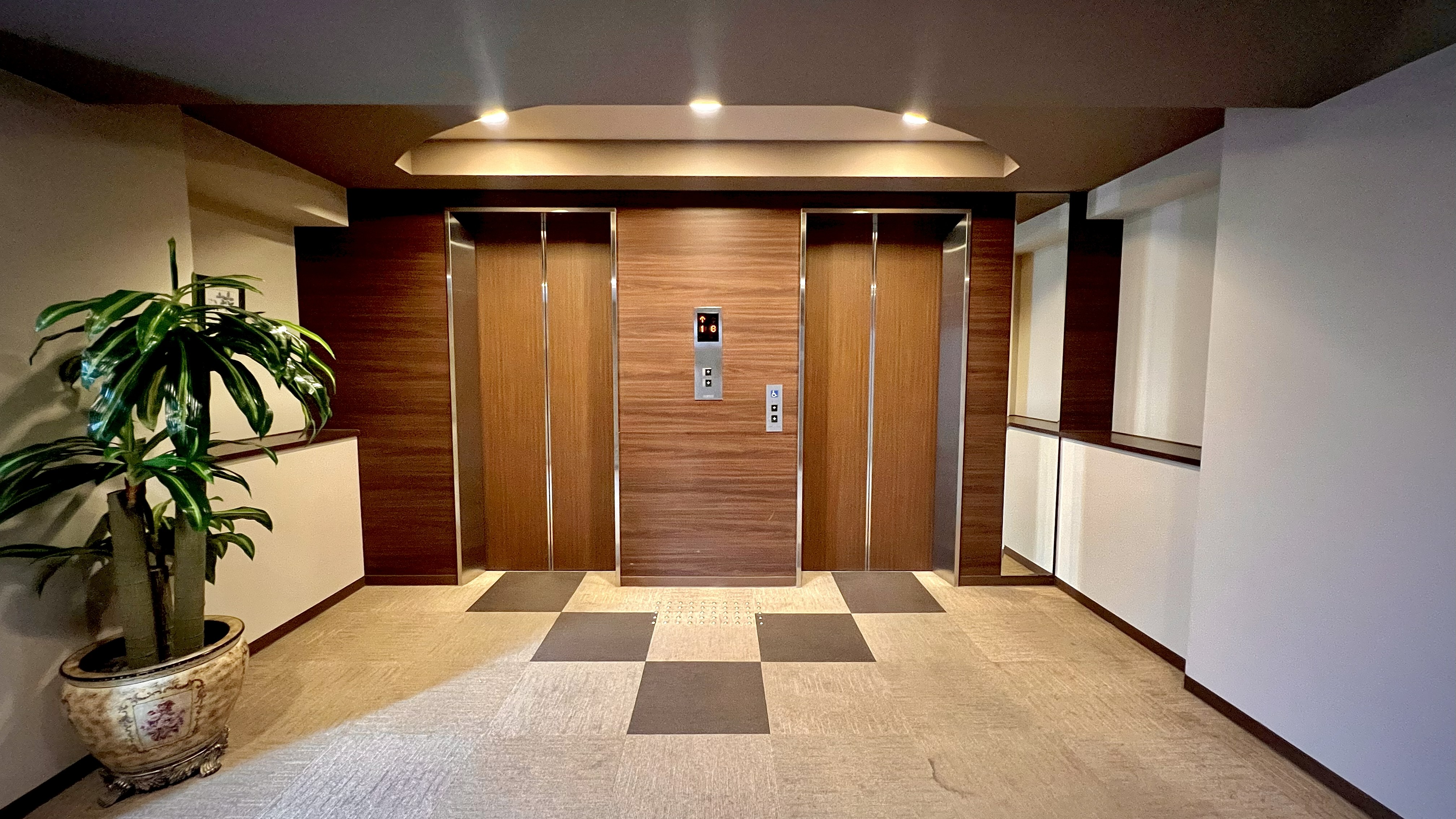 【フロア】客室階EVホール