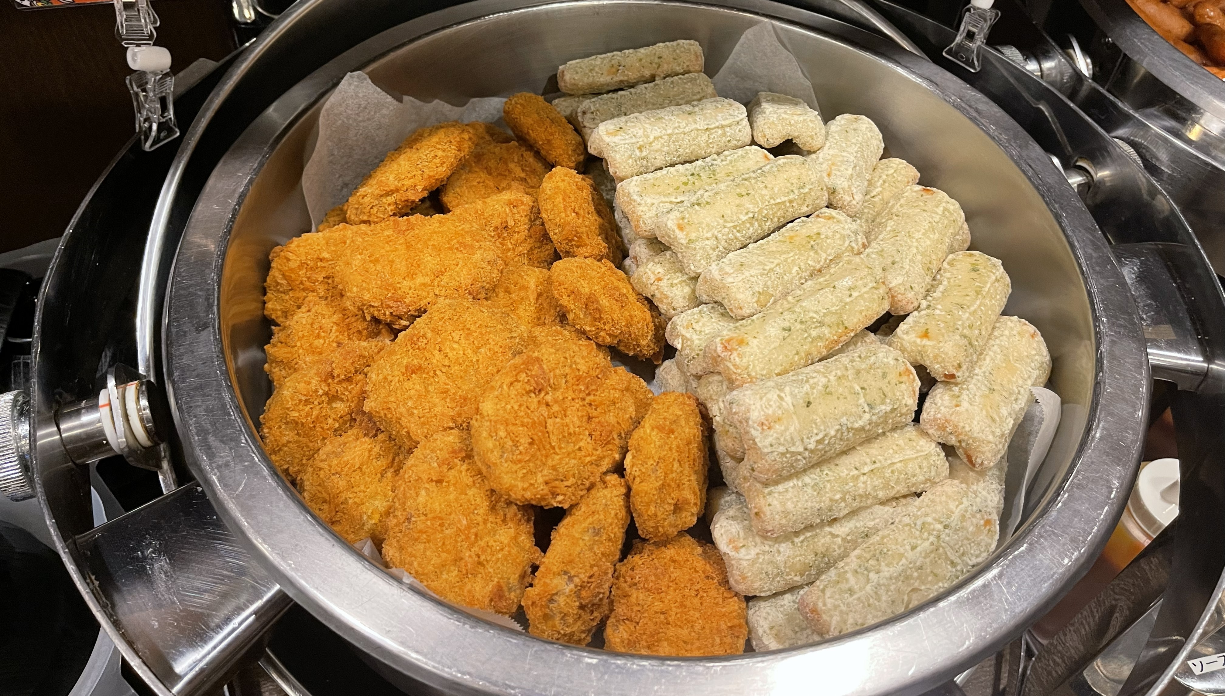 カレーコロッケ・ちくわの磯部あげ